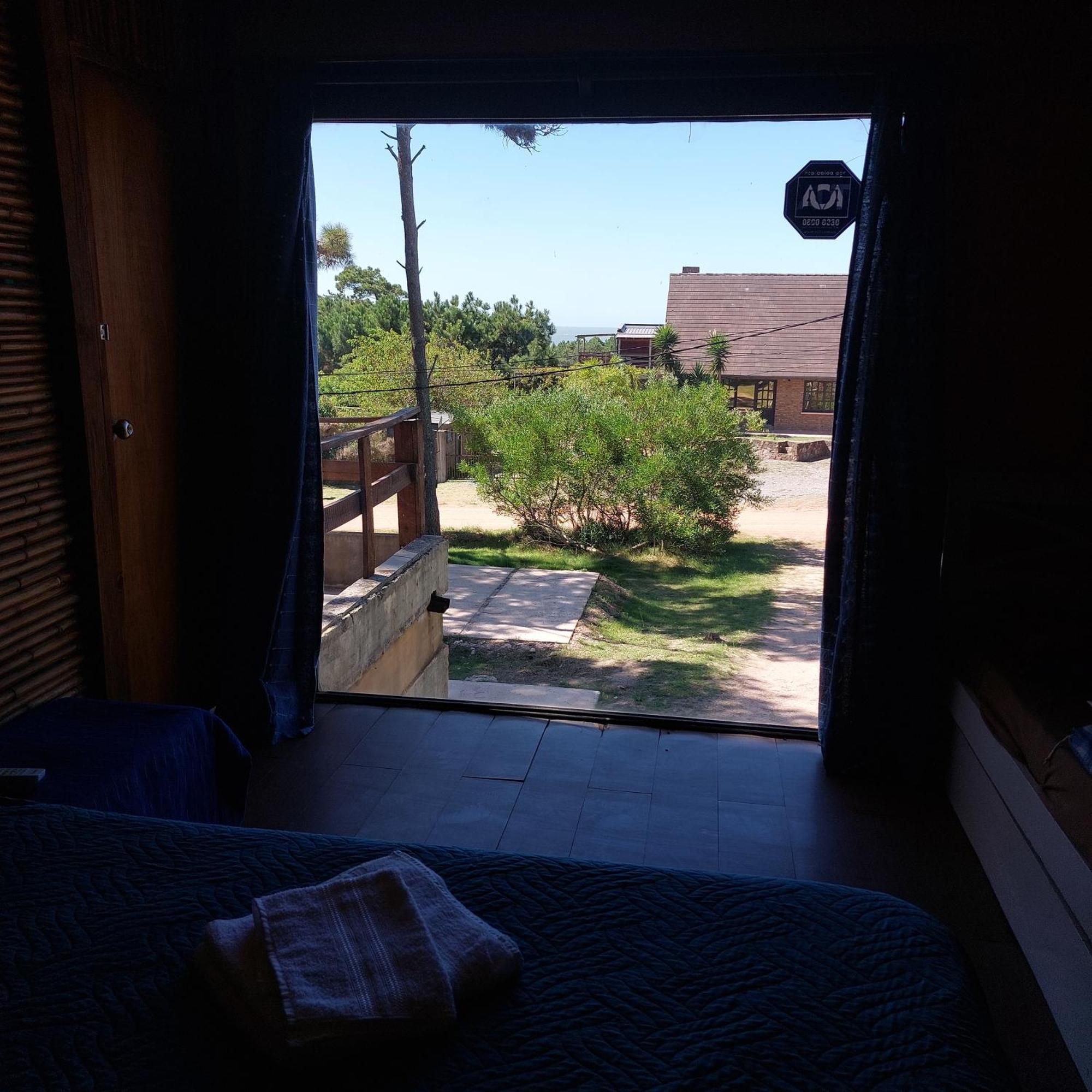 Casa Amarilla Con Jacuzzi Villa Punta Del Diablo Bagian luar foto