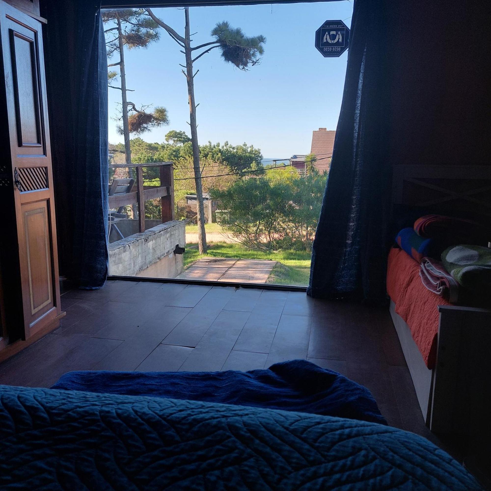 Casa Amarilla Con Jacuzzi Villa Punta Del Diablo Bagian luar foto
